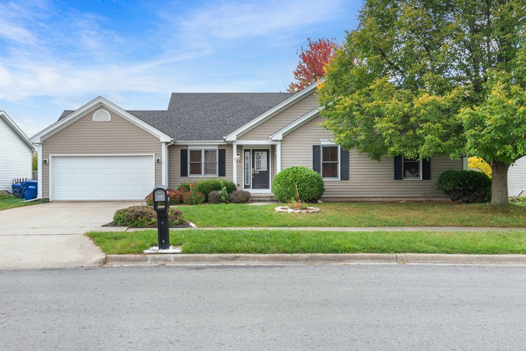 Photo for 356 Ash Court, DeKalb, IL 60115 (MLS # 12501842)