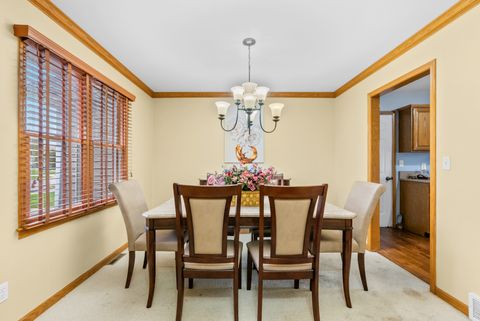 Tiny photo for 356 Ash Court, DeKalb, IL 60115 (MLS # 12501842)