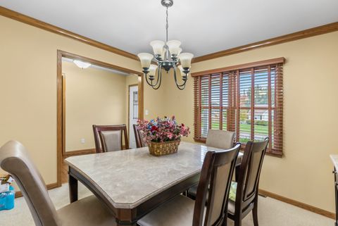 Tiny photo for 356 Ash Court, DeKalb, IL 60115 (MLS # 12501842)