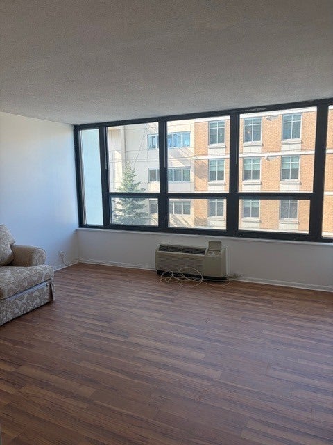 5100 N Marine Drive 3H