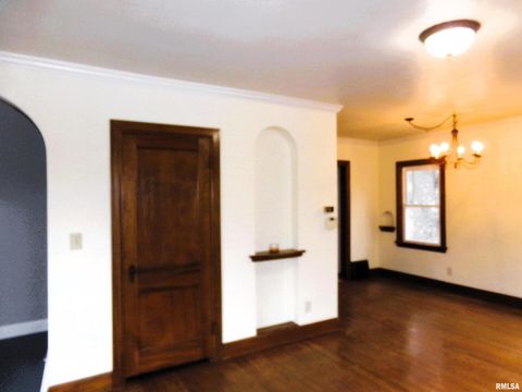 Tiny photo for 2316 EAST Street, Davenport, IA 52803 (MLS # QC4269534)