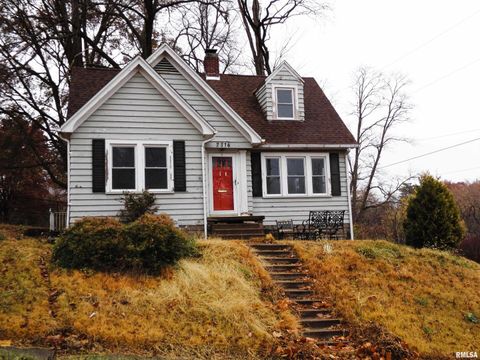 Photo of 2316 EAST Street, Davenport, IA 52803 (MLS # QC4269534)