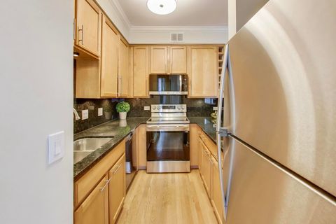 Tiny photo for 435 W ERIE Street #701, Chicago, IL 60654 (MLS # 12615049)