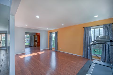 Tiny photo for 1411 Steeplechase Road, Bartlett, IL 60103 (MLS # 12508939)