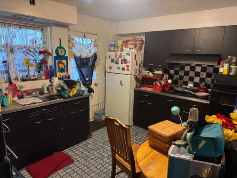Tiny photo for 7845 S Yates Boulevard, Chicago, IL 60649 (MLS # 12480685)
