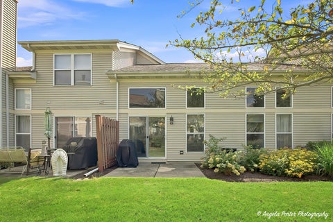 Tiny photo for 16 Cloverdale Court #16, Algonquin, IL 60102 (MLS # 12748398)