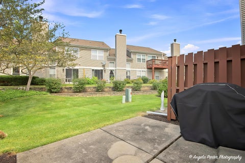 Tiny photo for 16 Cloverdale Court #16, Algonquin, IL 60102 (MLS # 12748398)