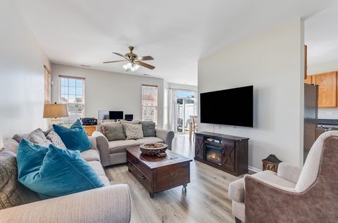 Tiny photo for 1825 Parkside Drive, Shorewood, IL 60404 (MLS # 12667192)