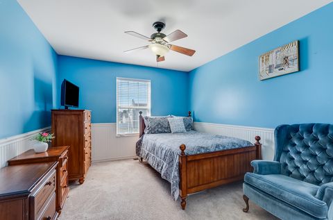 Tiny photo for 1825 Parkside Drive, Shorewood, IL 60404 (MLS # 12667192)
