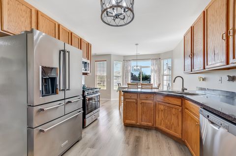 Tiny photo for 1825 Parkside Drive, Shorewood, IL 60404 (MLS # 12667192)