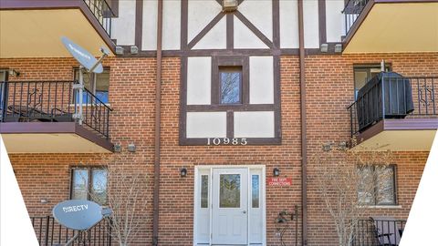 Photo of 10985 S 84th Avenue #3B, Palos Hills, IL 60465 (MLS # 12642377)