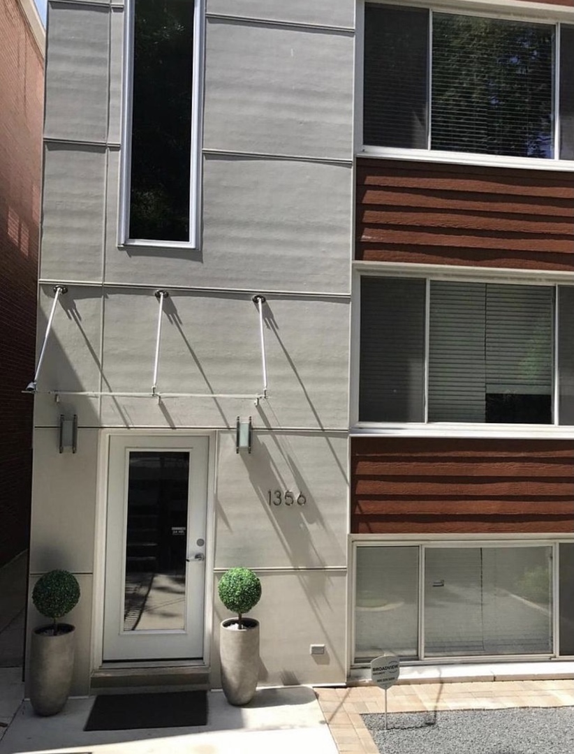 1356 N Cleveland Avenue 2