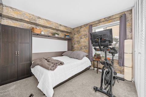 Tiny photo for 6174 KNOLL LANE Court #101, Willowbrook, IL 60527 (MLS # 12530606)