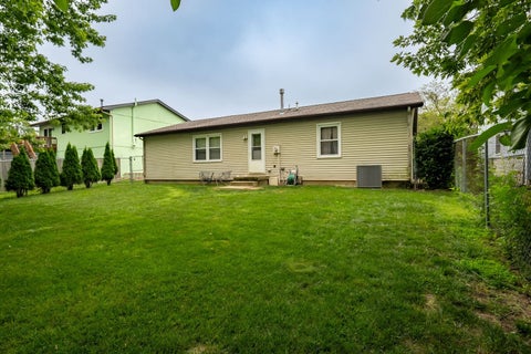 Tiny photo for 7 Cedar Court, Bloomington, IL 61701 (MLS # 12707700)