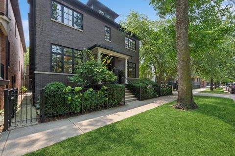 Photo of 2039 W BERTEAU Avenue, Chicago, IL 60618 (MLS # 12519480)