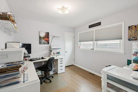 Tiny photo for 3227 N Pioneer Avenue, Chicago, IL 60634 (MLS # 12628240)