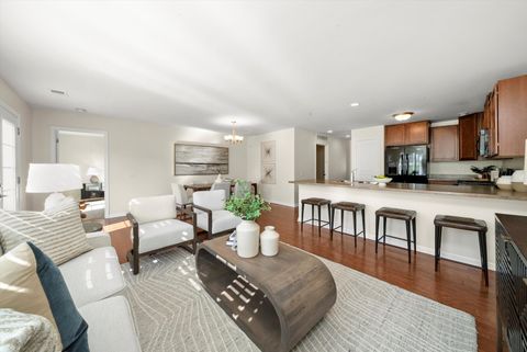 Tiny photo for 621 Pleasant Drive, Shorewood, IL 60404 (MLS # 12497842)