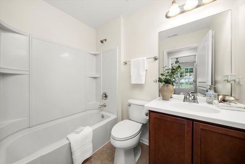 Tiny photo for 621 Pleasant Drive, Shorewood, IL 60404 (MLS # 12497842)