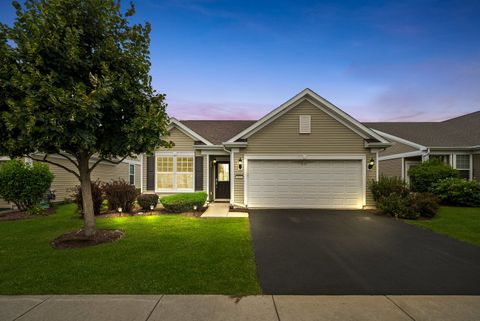 Tiny photo for 621 Pleasant Drive, Shorewood, IL 60404 (MLS # 12497842)