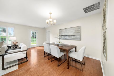 Tiny photo for 621 Pleasant Drive, Shorewood, IL 60404 (MLS # 12497842)