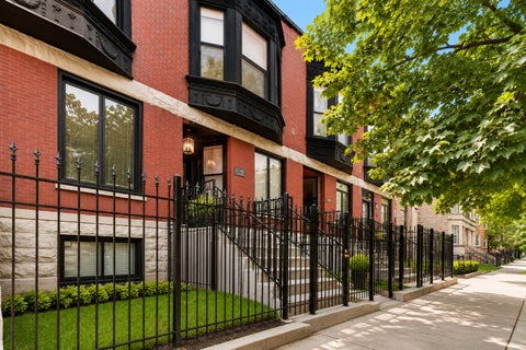 Tiny photo for 6148 S Ingleside Avenue, Chicago, IL 60637 (MLS # 12731593)