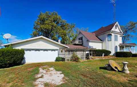 Tiny photo for 7691 N 3000 Road, Chatsworth, IL 60921 (MLS # 12493890)