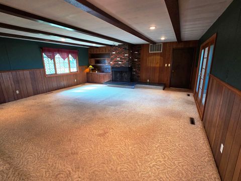 Tiny photo for 7691 N 3000 Road, Chatsworth, IL 60921 (MLS # 12493890)