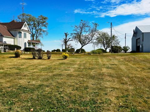 Tiny photo for 7691 N 3000 Road, Chatsworth, IL 60921 (MLS # 12493890)
