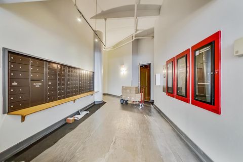 Tiny photo for 801 S WELLS Street #208, Chicago, IL 60607 (MLS # 12651176)