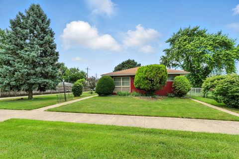 Tiny photo for 16632 Emerald Avenue, Harvey, IL 60426 (MLS # 12504211)