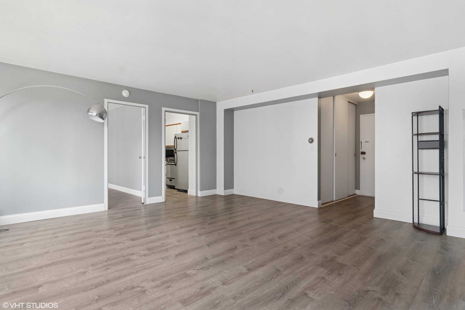 850 N DeWitt Place 20F