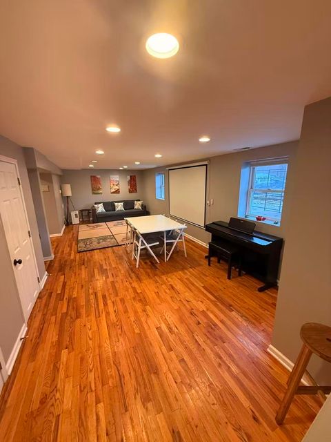 Tiny photo for 2315 W Waveland Avenue #B, Chicago, IL 60618 (MLS # 12521874)