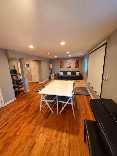 Tiny photo for 2315 W Waveland Avenue #B, Chicago, IL 60618 (MLS # 12521874)