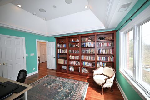 Tiny photo for 175 LAGOON Drive, Northfield, IL 60093 (MLS # 12612213)