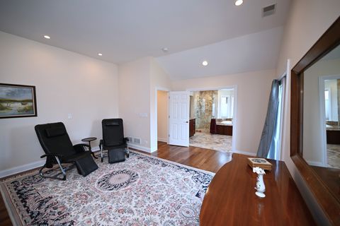 Tiny photo for 175 LAGOON Drive, Northfield, IL 60093 (MLS # 12612213)