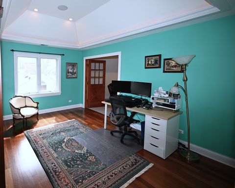 Tiny photo for 175 LAGOON Drive, Northfield, IL 60093 (MLS # 12612213)