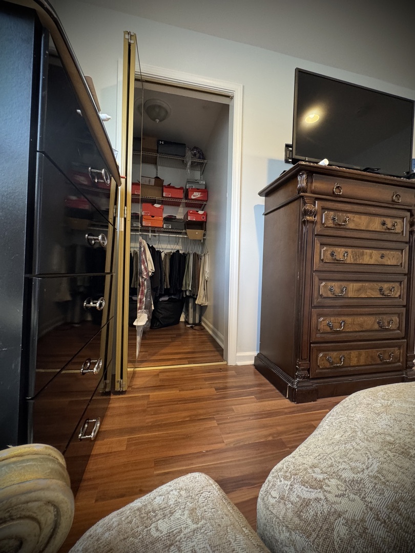 8513 S Sangamon Street, Chicago, IL, 60620 4 8513 S Sangamon Street