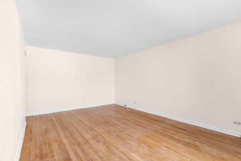 Tiny photo for 8646 S University Avenue, Chicago, IL 60619 (MLS # 12499024)