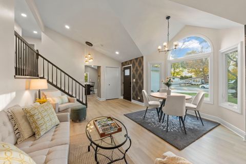 Tiny photo for 641 N Highview Avenue, Addison, IL 60101 (MLS # 12531718)