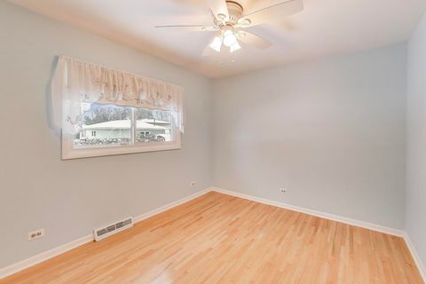 Tiny photo for 1046 Martingale Drive, Bartlett, IL 60103 (MLS # 12521540)