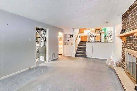 Tiny photo for 1046 Martingale Drive, Bartlett, IL 60103 (MLS # 12521540)