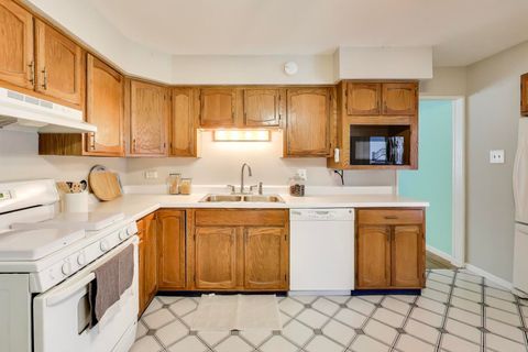 Tiny photo for 1046 Martingale Drive, Bartlett, IL 60103 (MLS # 12521540)