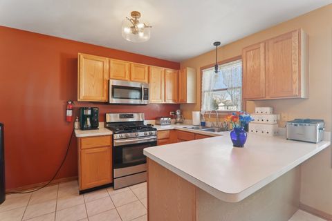 Tiny photo for 13500 Lavergne Avenue, Crestwood, IL 60418 (MLS # 12624432)