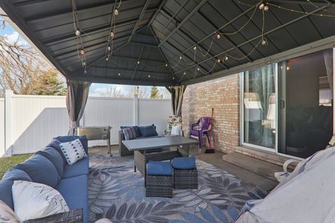 Tiny photo for 13500 Lavergne Avenue, Crestwood, IL 60418 (MLS # 12624432)