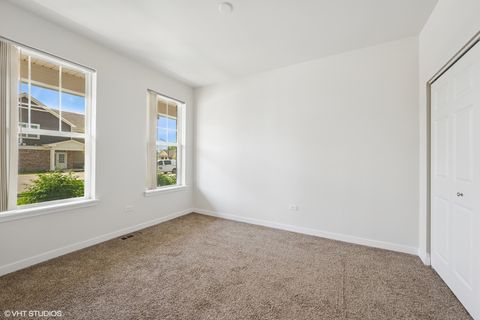 Tiny photo for 763 Verandah Drive, Hanover Park, IL 60133 (MLS # 12496962)