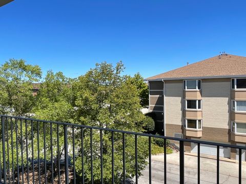 A home in Oak Lawn