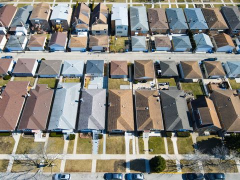 Tiny photo for 4527 N Newcastle Avenue, Harwood Heights, IL 60706 (MLS # 12583511)