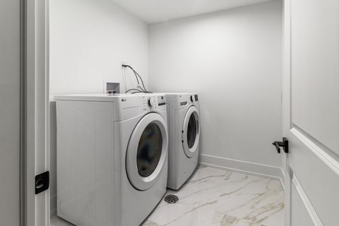 Tiny photo for 4527 N Newcastle Avenue, Harwood Heights, IL 60706 (MLS # 12583511)