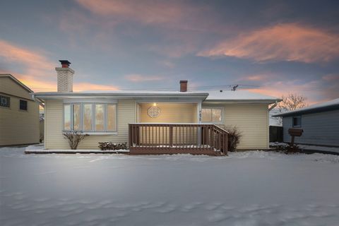 475 E Merle Lane Wheeling IL 60090