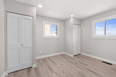 Tiny photo for 475 E Merle Lane, Wheeling, IL 60090 (MLS # 12560861)